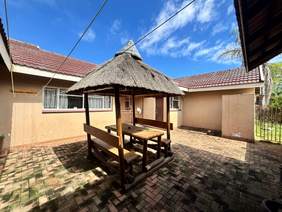 3 Bedroom Property for Sale in La Hoff North West